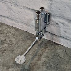 wall mounted foot valve